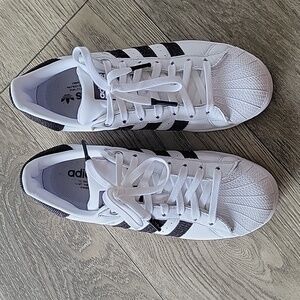 Adidas superstar womens size 8